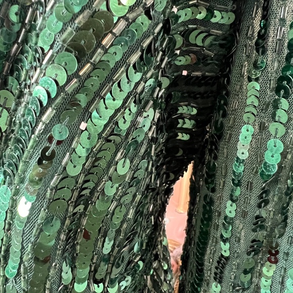 NWT Mac Duggal 5379 [14] Emerald Green Sequined Wrap Maxi Evening Gown Wicked - Picture 8 of 11